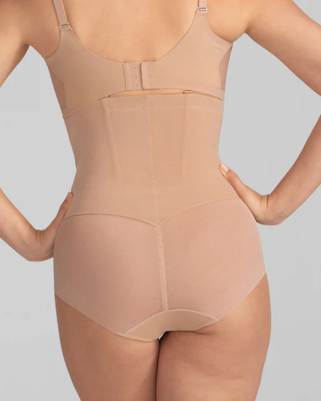 Seamless Mesh Tummy Sculpt Thong