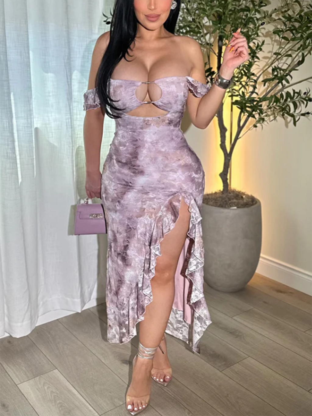 Gentle And Sexy Slim Fit Bevel Lace Long Dress