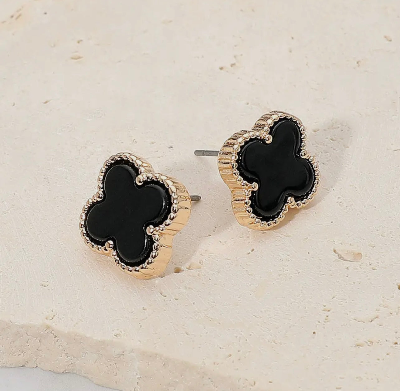 Baddie Lucky Earrings Black