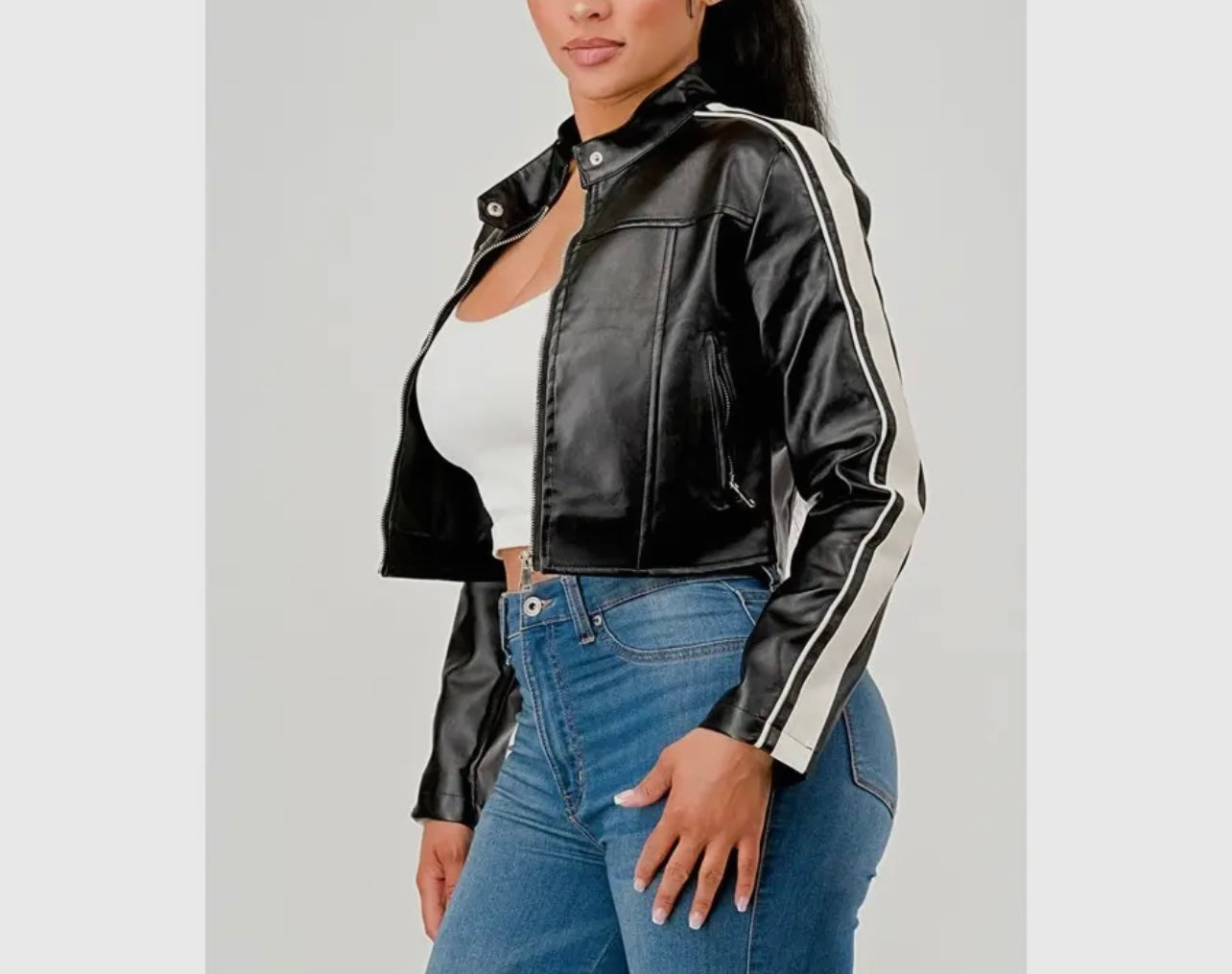 Willow Baddie Crop Jacket Black White