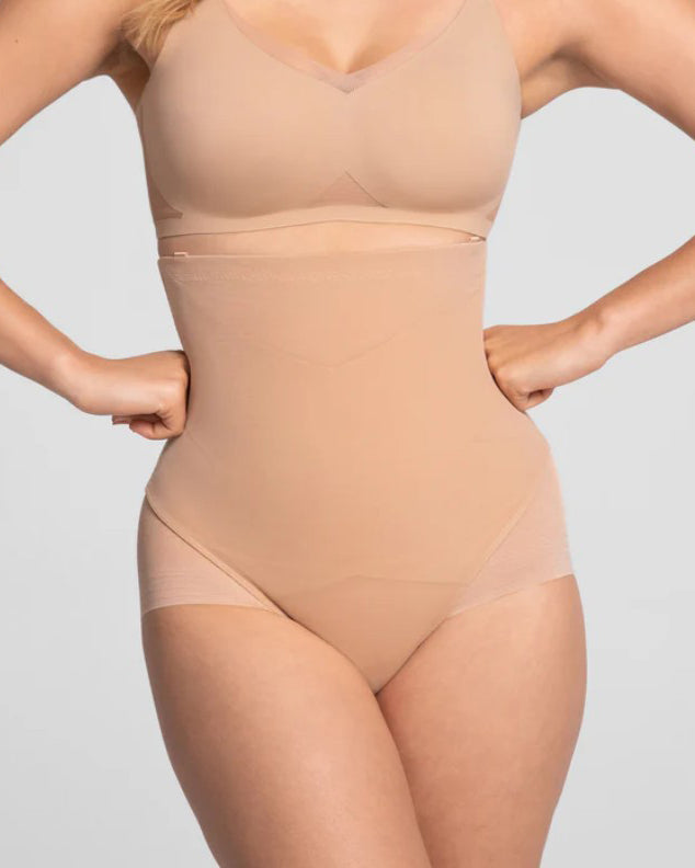 Seamless Mesh Tummy Sculpt Thong Tan