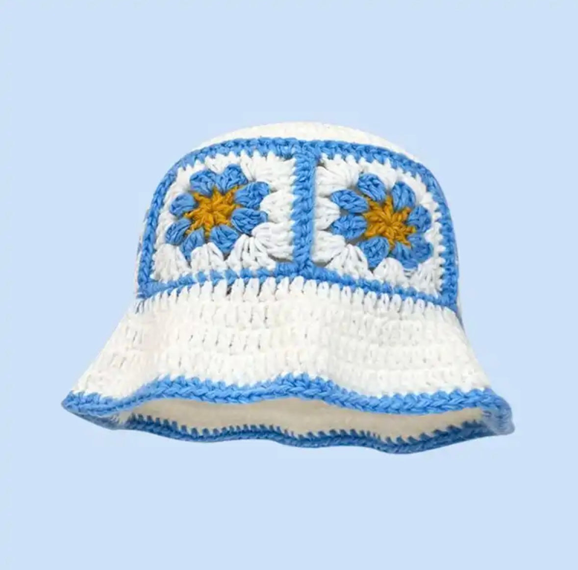 Flower bucket hat White