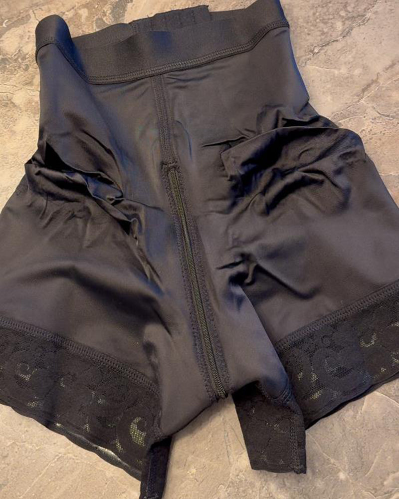 High Waist Buttoned Slimming Shorts