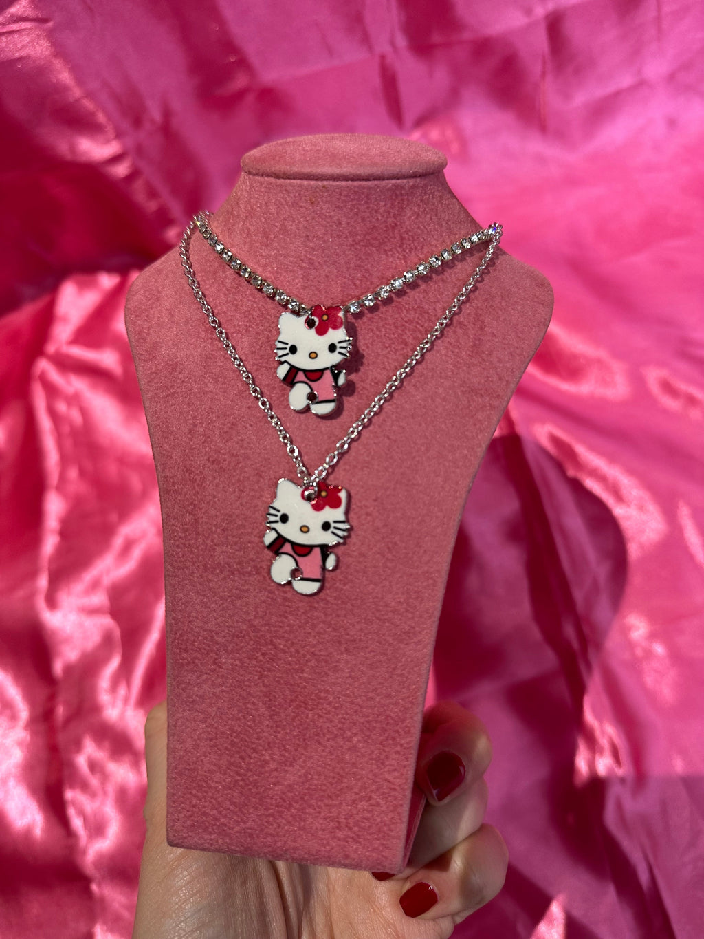 Hello Kitty necklace
