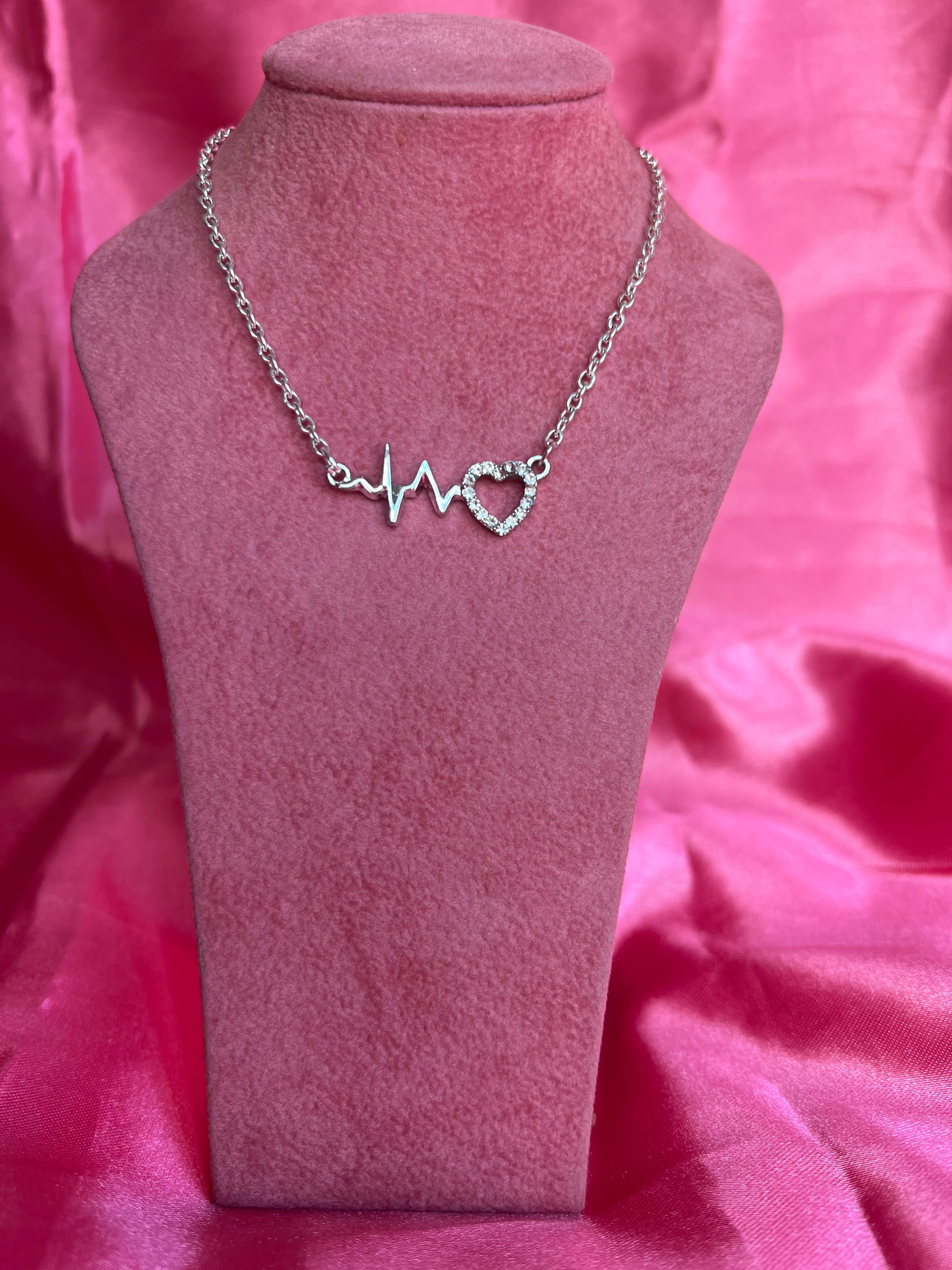 Heartbeat necklace
