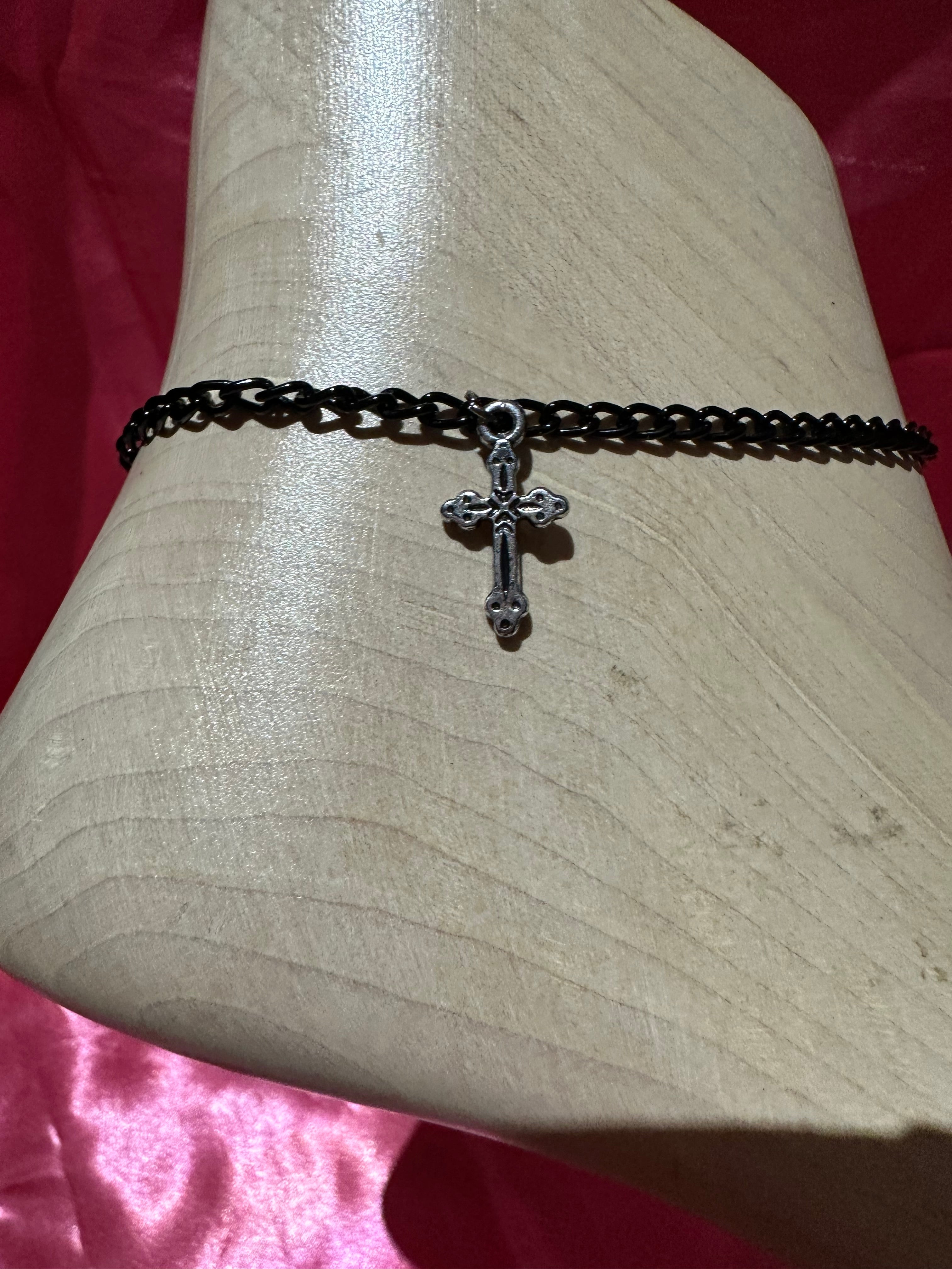 Cross anklet