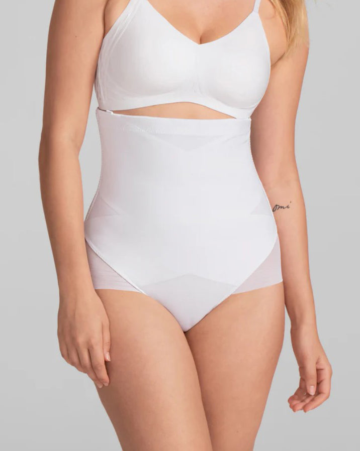 Seamless Mesh Tummy Sculpt Thong White