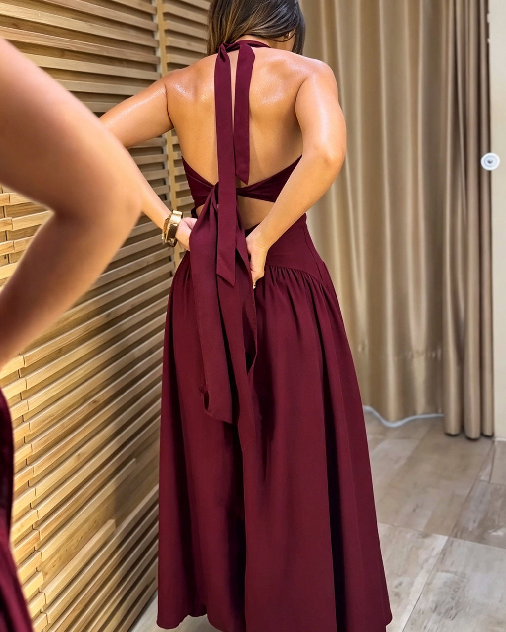Solid Color Backless Tie Waist Pleated Flowing Long Dress