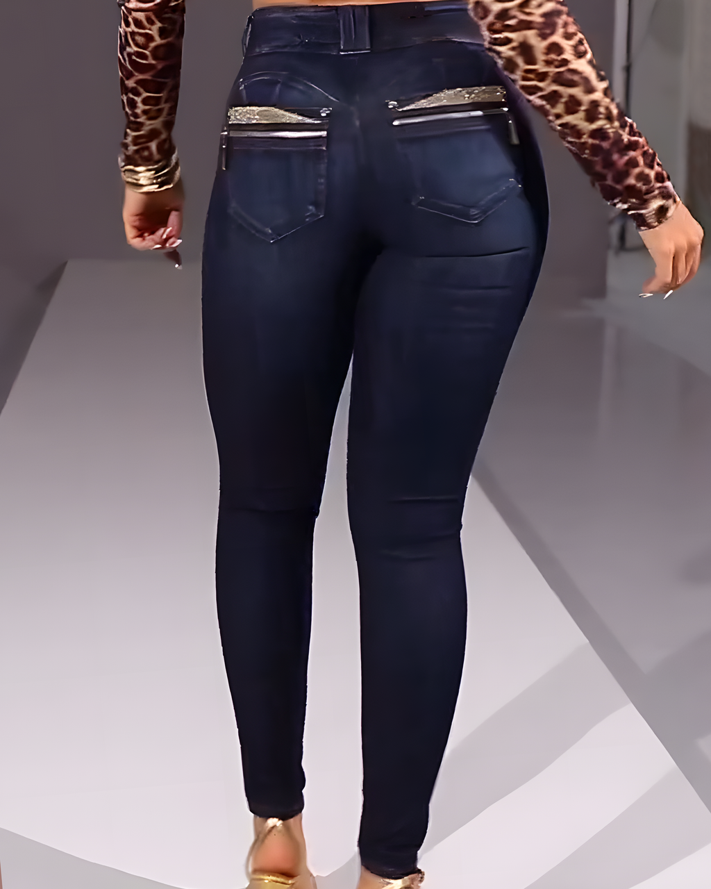 Women's Rhinestone-Embellished Skinny Jeans