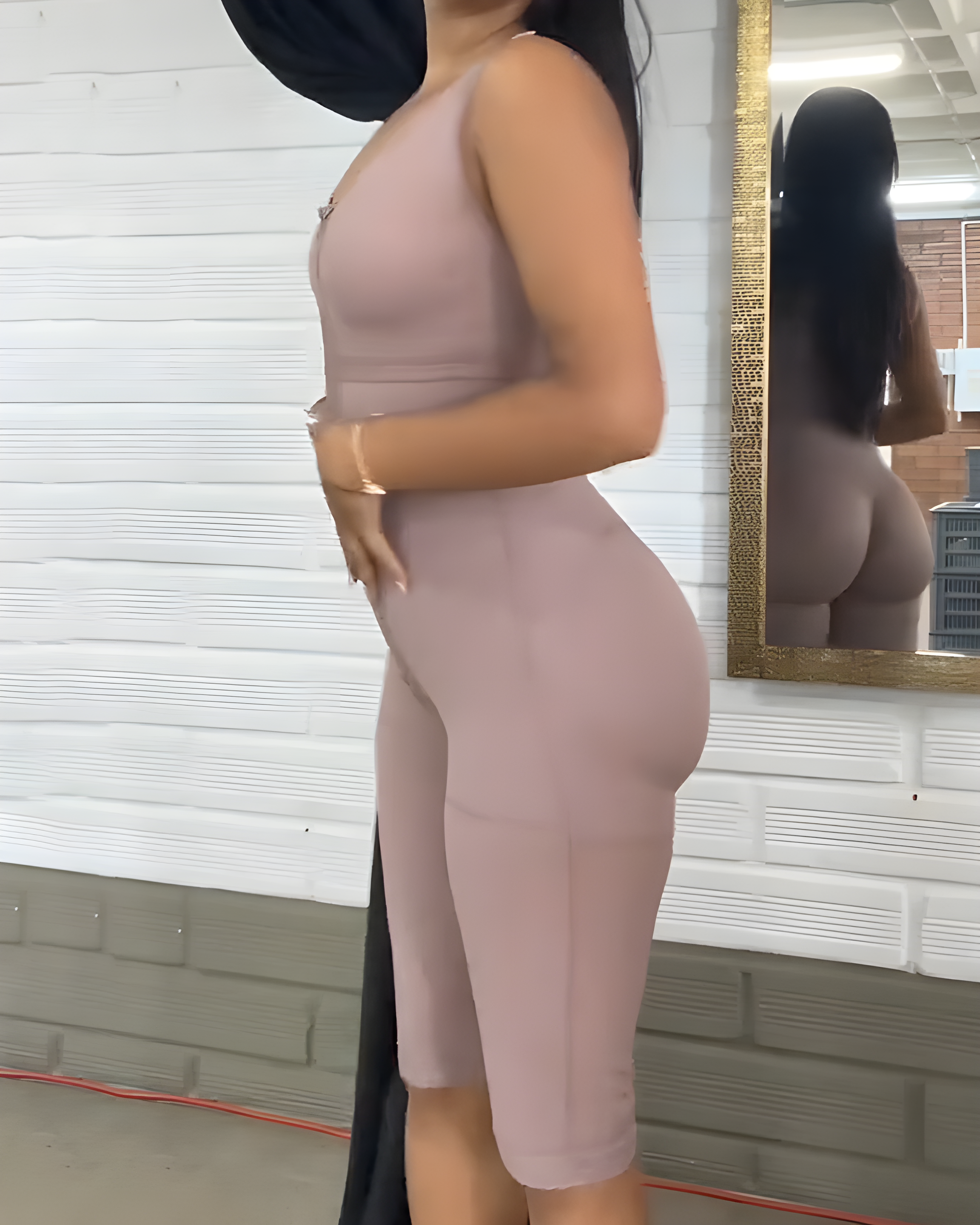 Women's Sleeveless Slim-Fit Mid-Length Shapewear