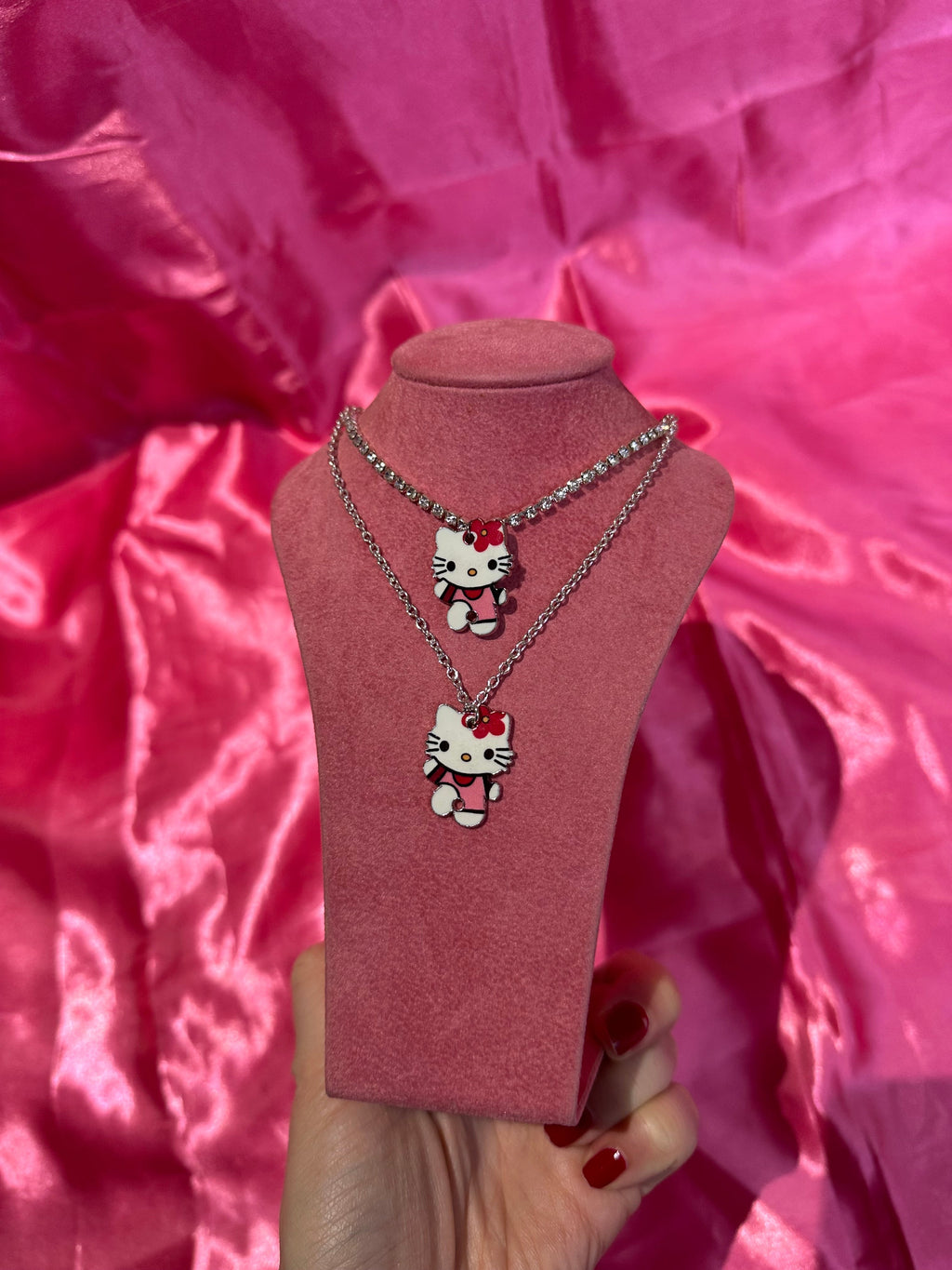 Hello Kitty necklace