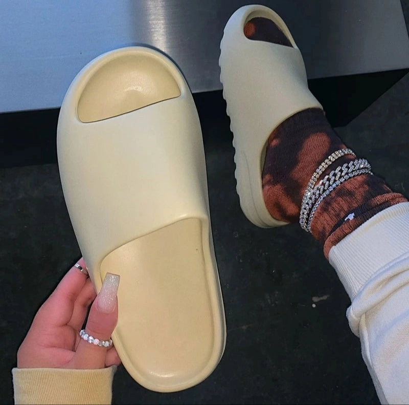 Comfy Slides (Unisex)