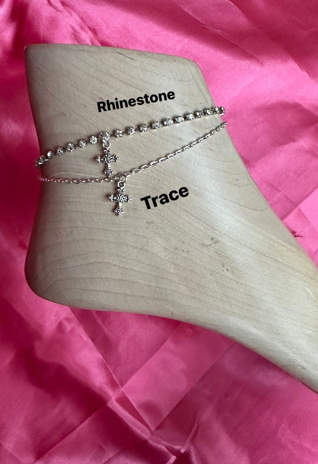 Cross pendant anklet