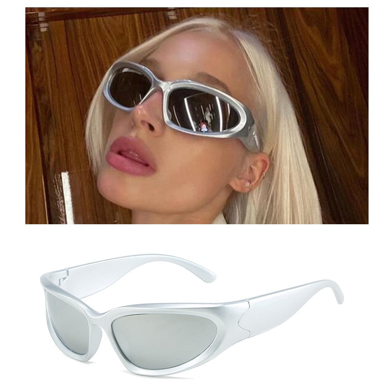 Exquisite Luxury Clear Sunglasses G-Silver As Photos Showing