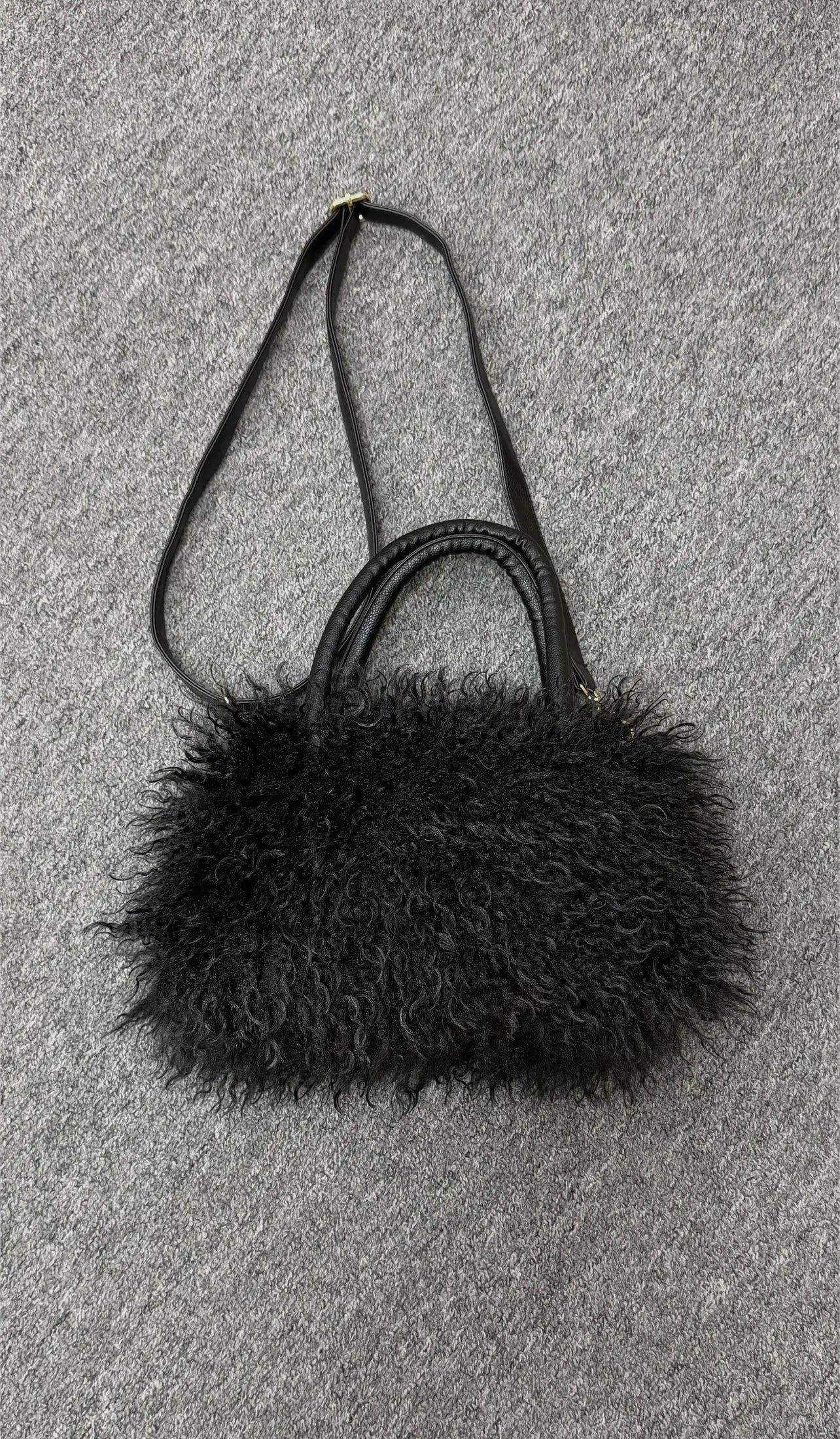 Baddie Fur Purse Black