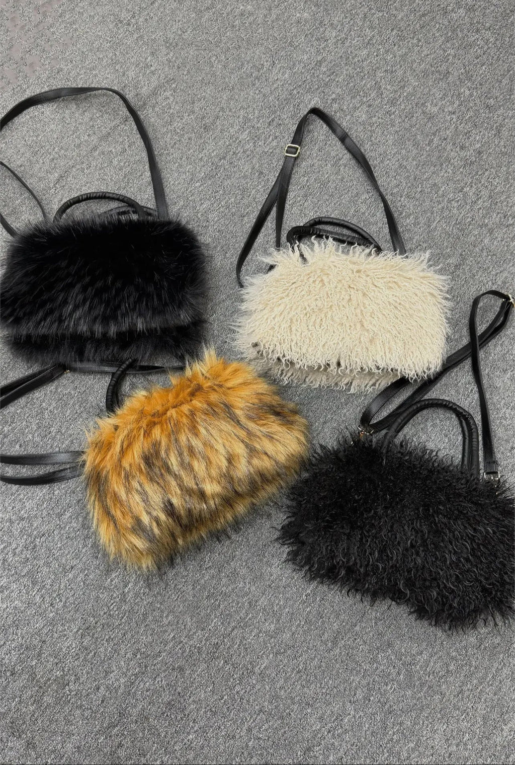 Baddie Fur Purse