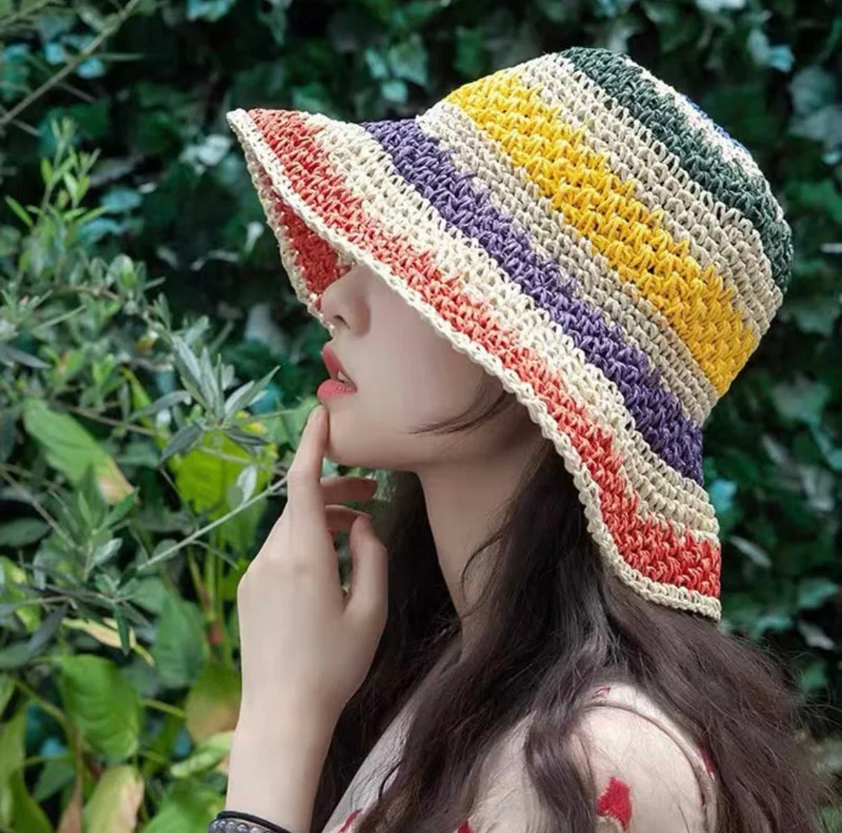 Colourful bucket hat White