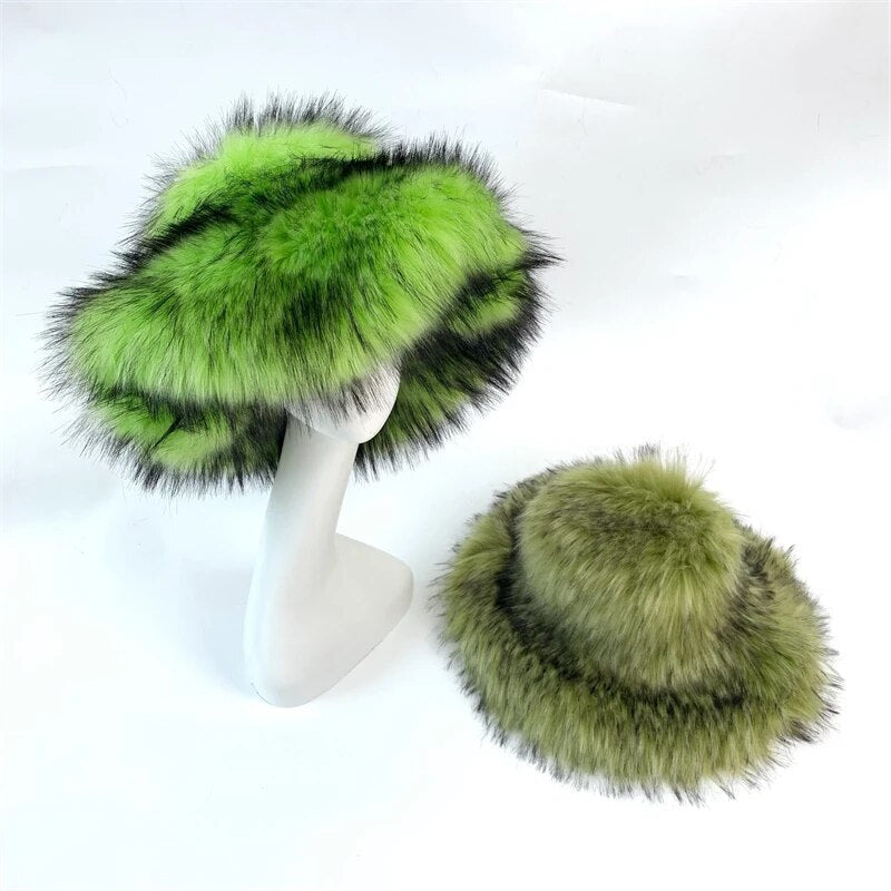 Fur Bucket Hat x Fur Bag Set