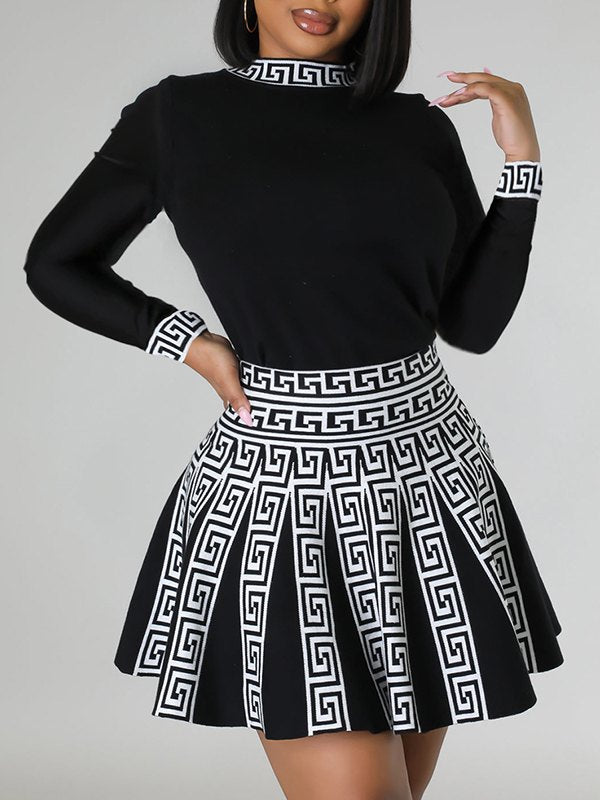 Printed Pleated Dress Black
