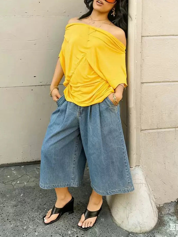 Wide-Leg Cropped Jeans