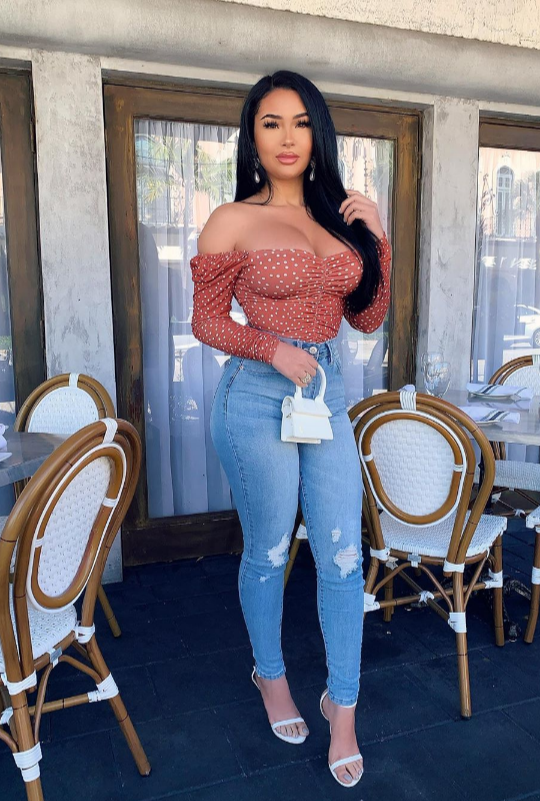 Overachiever High Waist Jeans