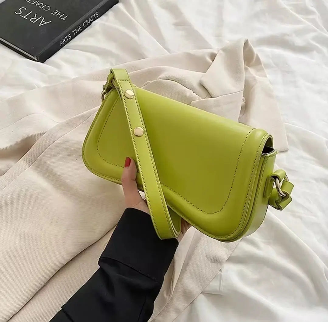 Retro Saddle Bag Dark Green