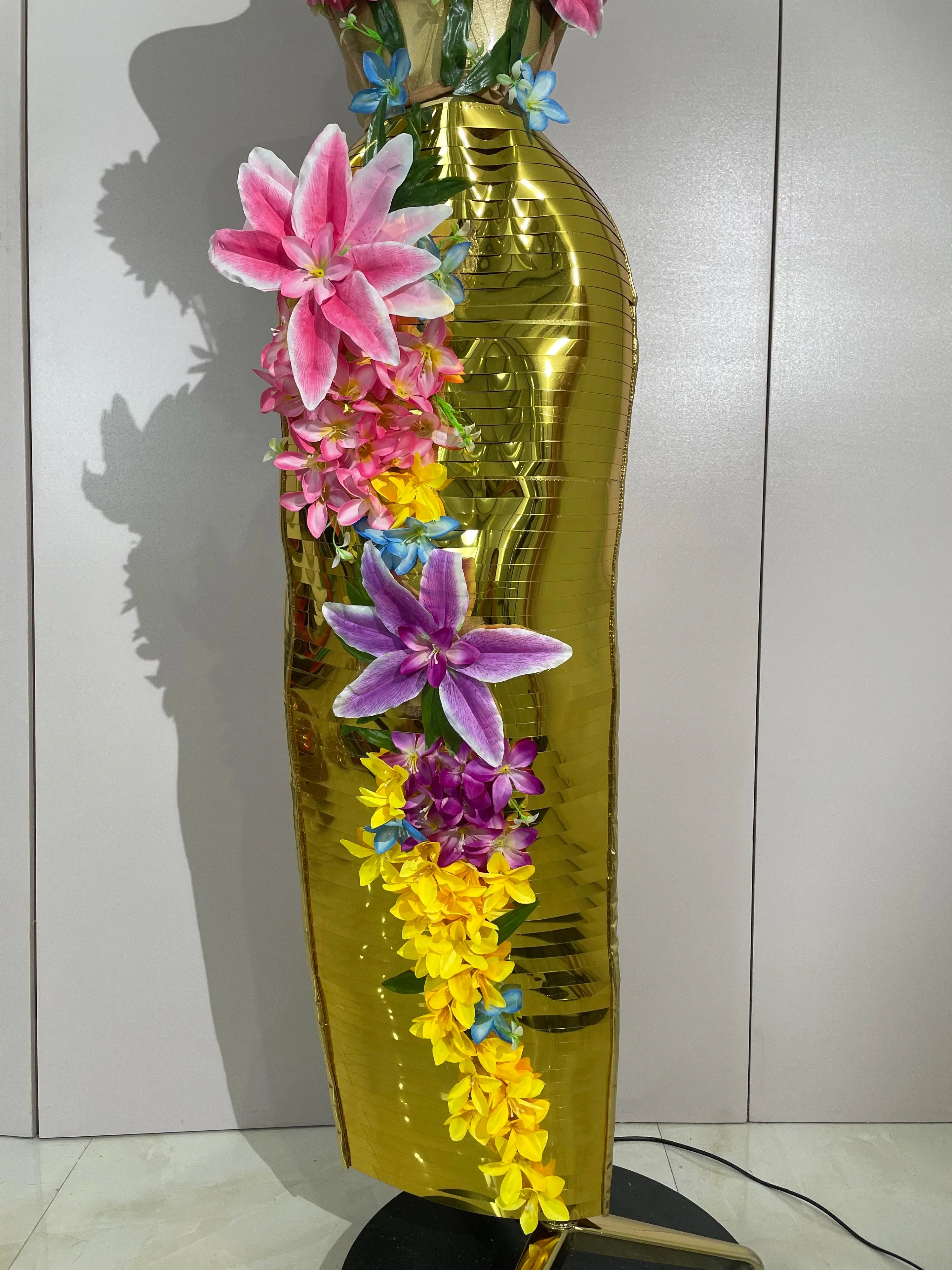 3D Flower Golden Skirt Set