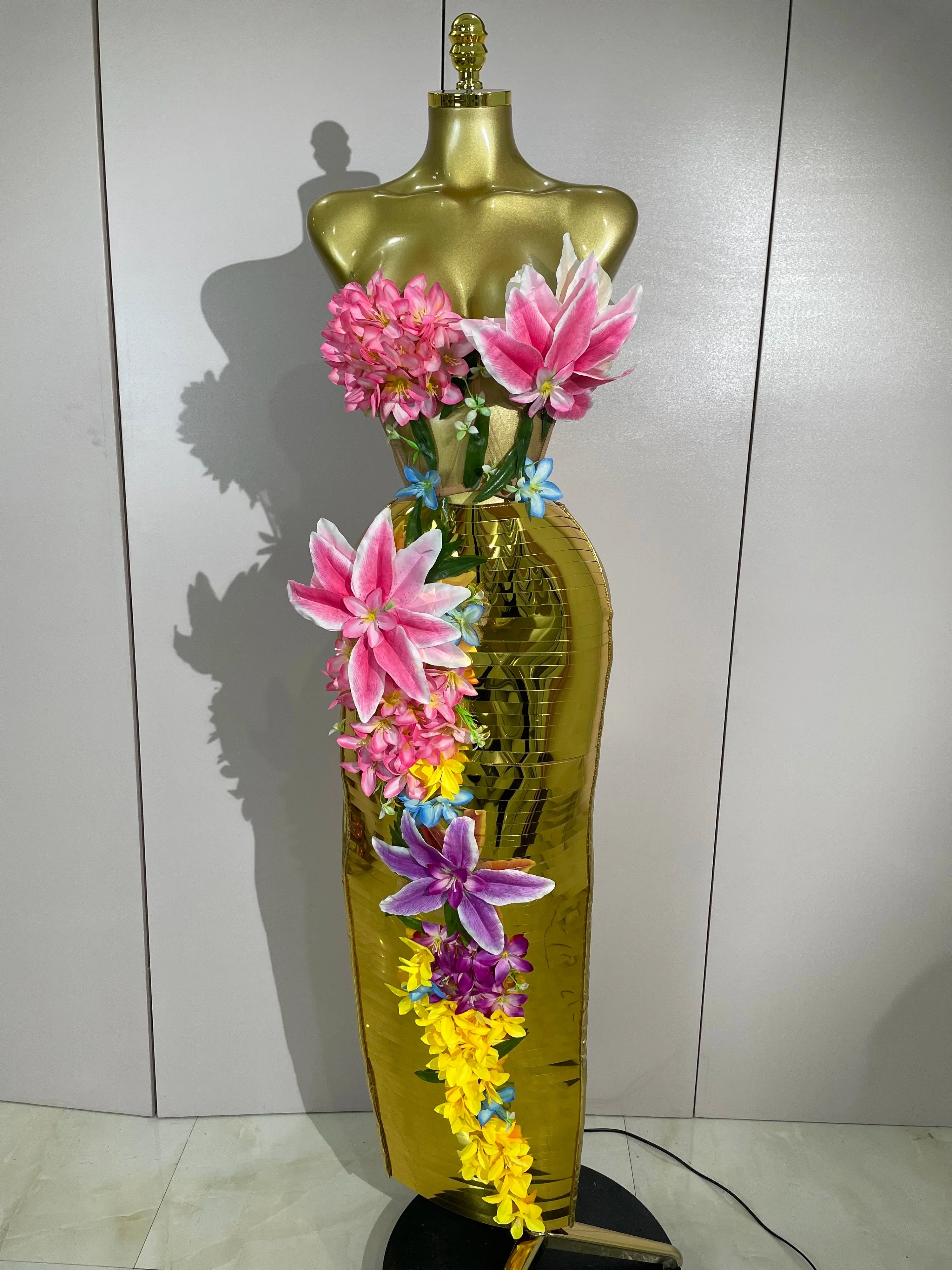 3D Flower Golden Skirt Set