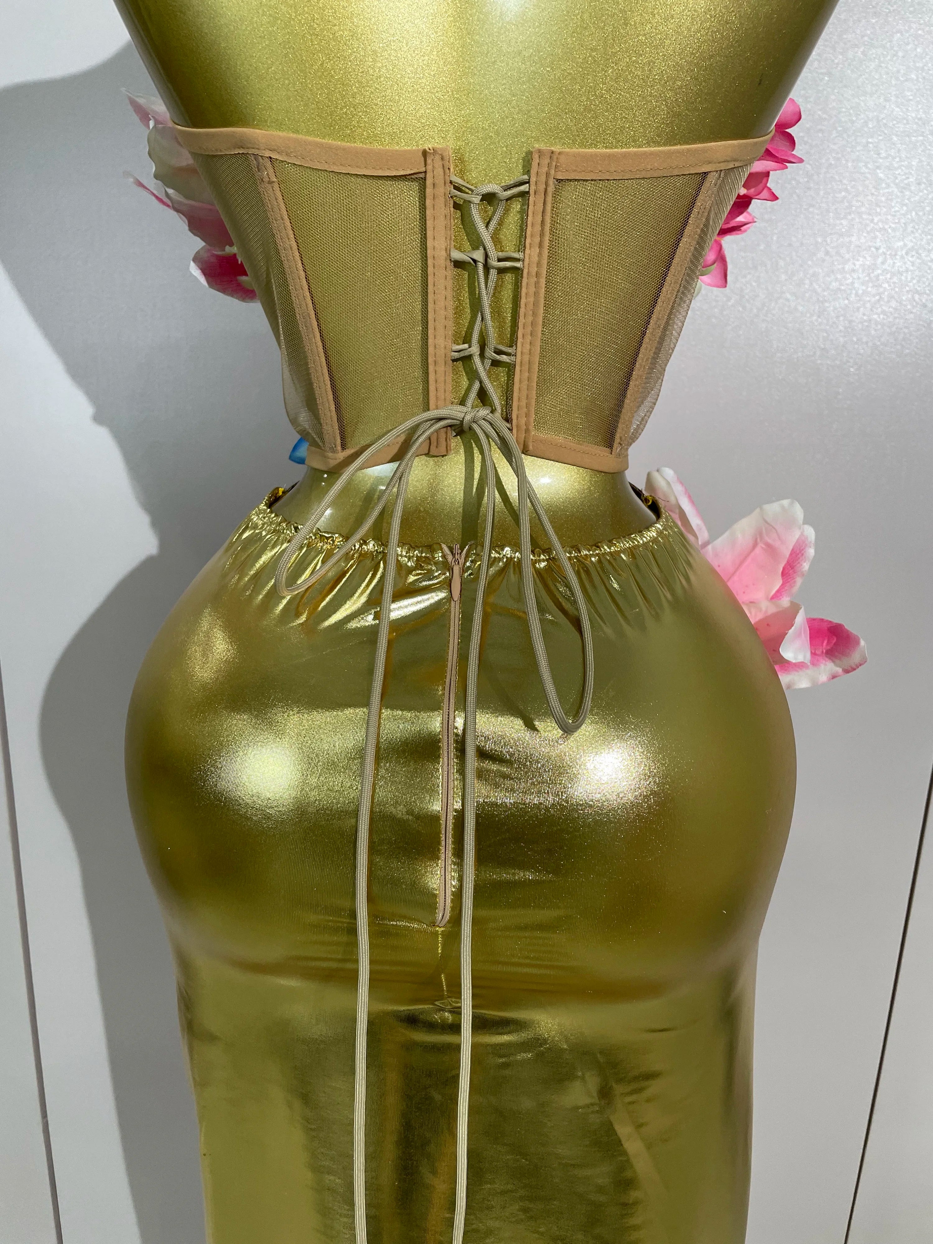 3D Flower Golden Skirt Set