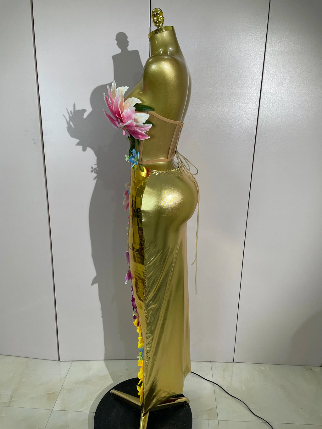 3D Flower Golden Skirt Set