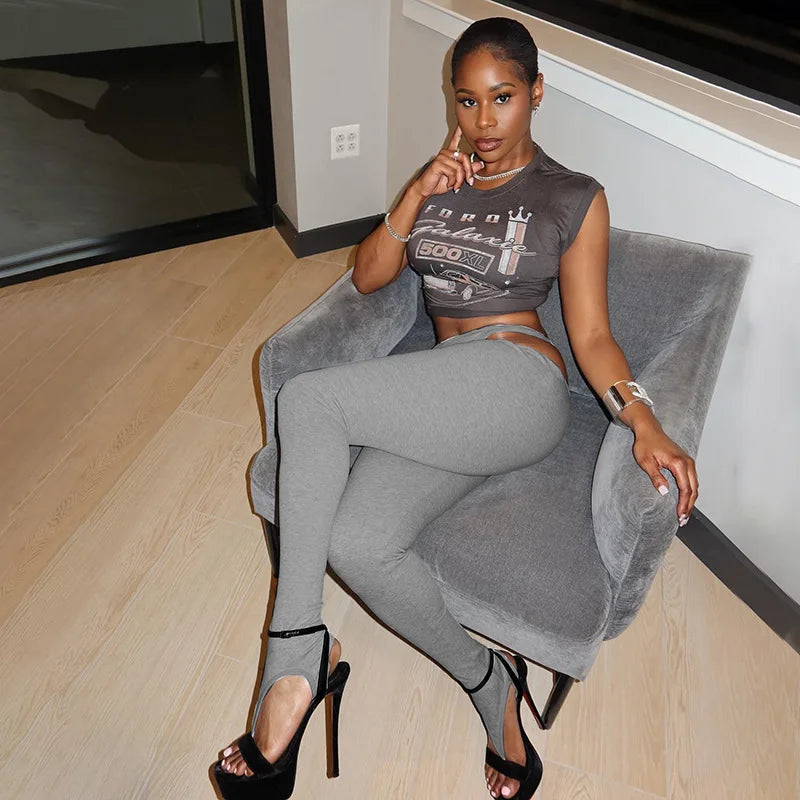 Cutout Waist Stirrup Leggings