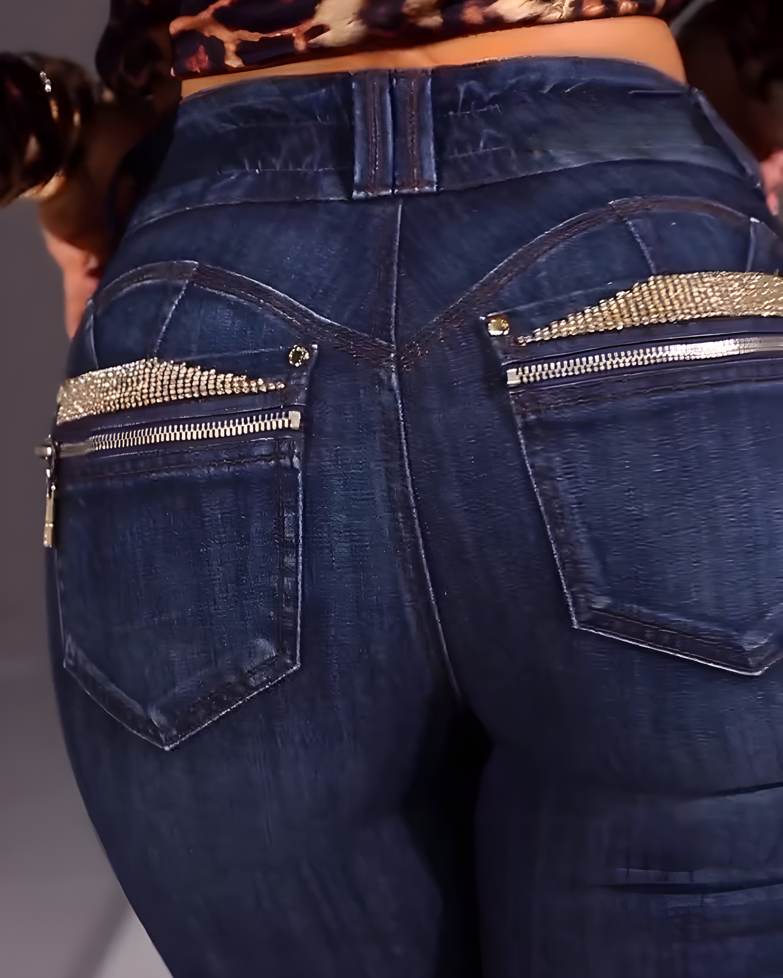 Women's Rhinestone-Embellished Skinny Jeans