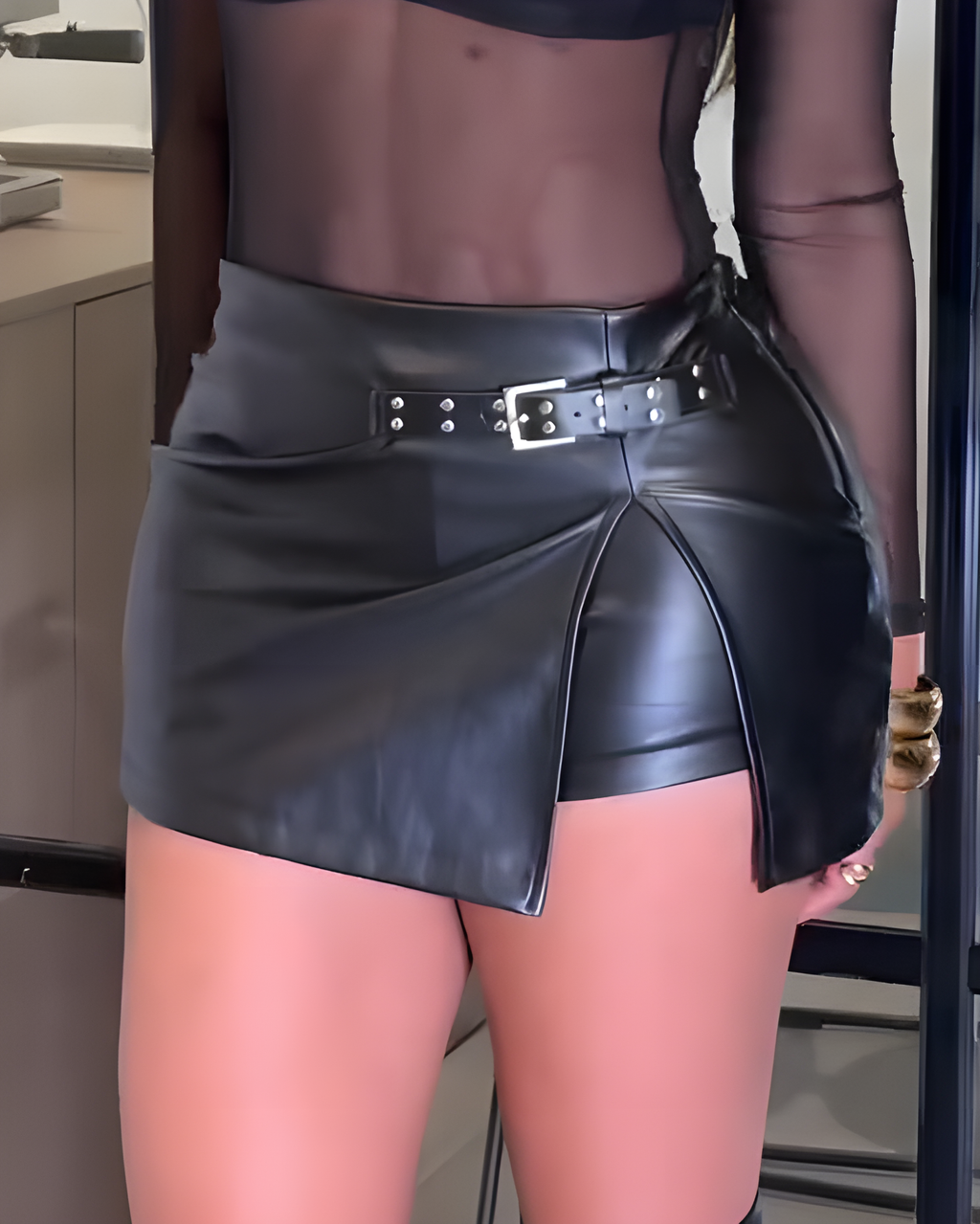 Women's Side-Slit Leather Skirt Black