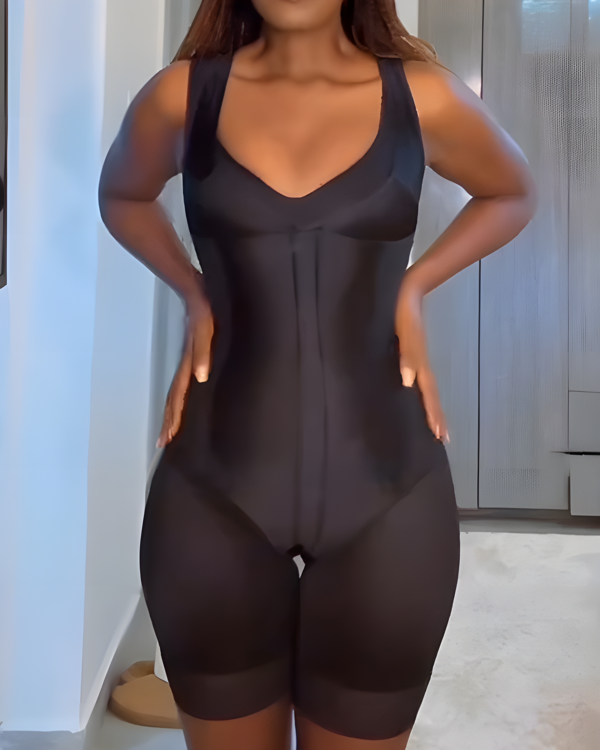 Mesh Seamless V Neck Body Shaper Black