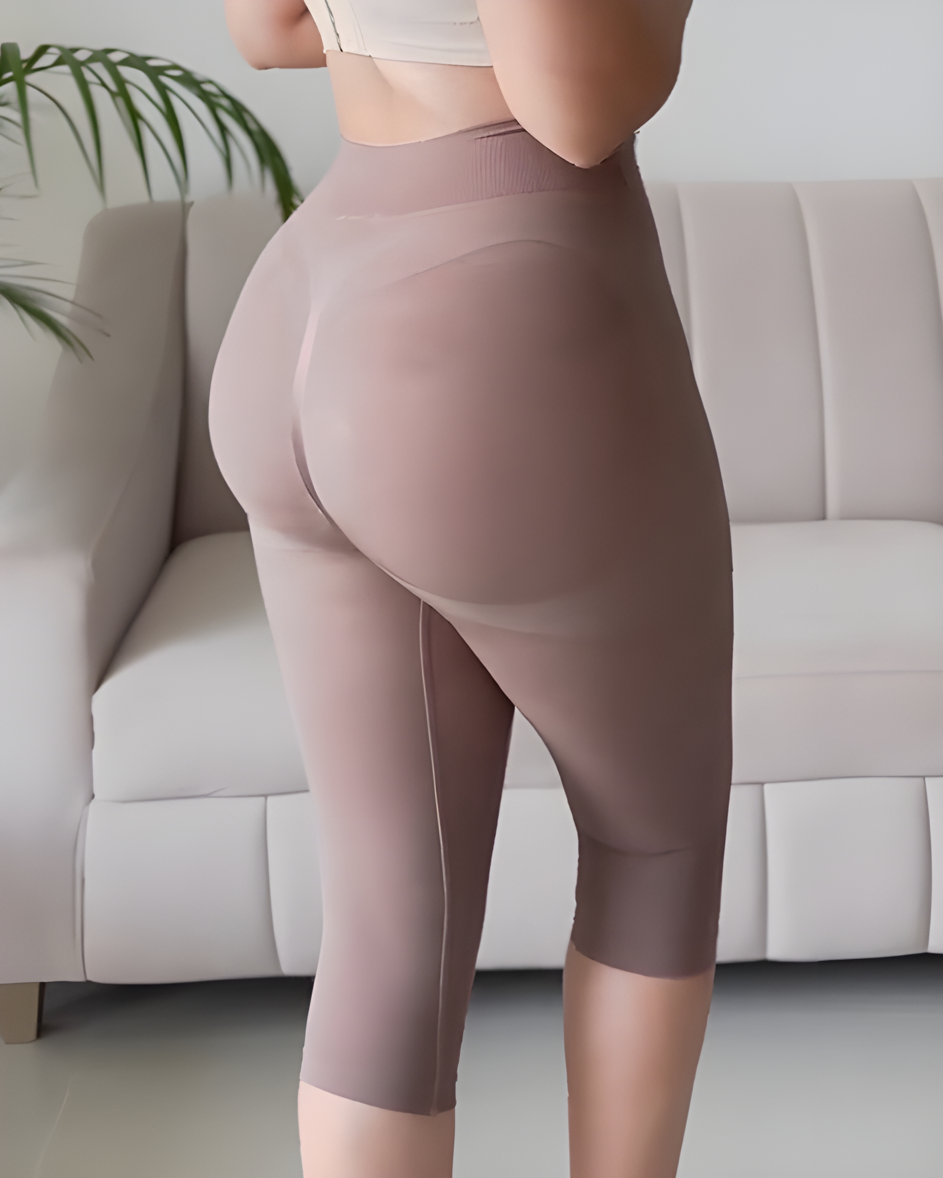 Seamless Butt-Lifting Mid-Length Shaping Pants