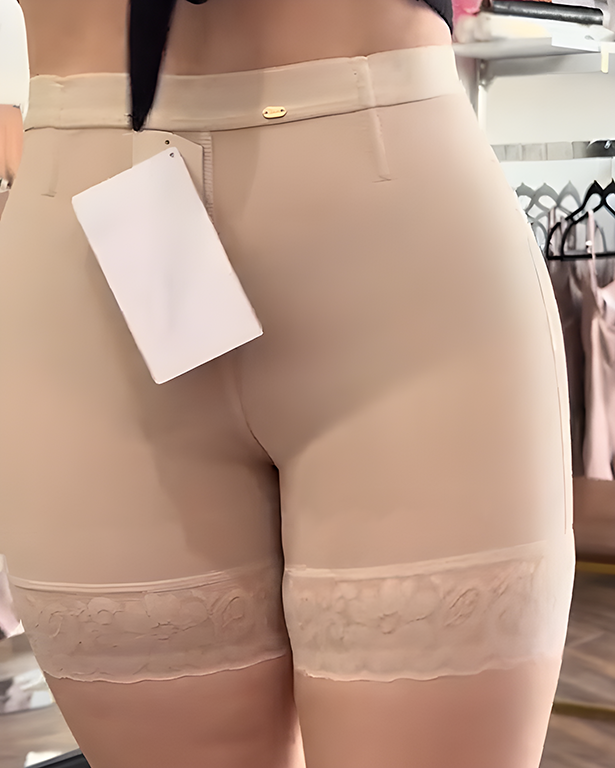 Lace Comfort Sculpting Hip-Lifting Shorts