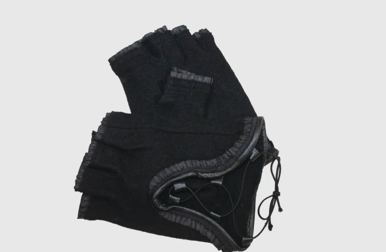 Baddie Corset Fingerless Gloves Black One size