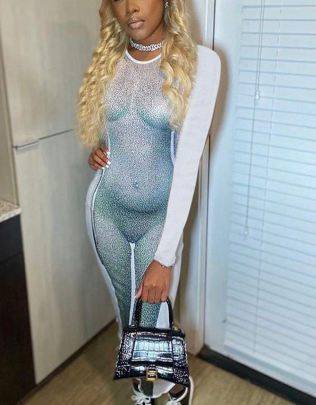 Hour Glass Body Dress White