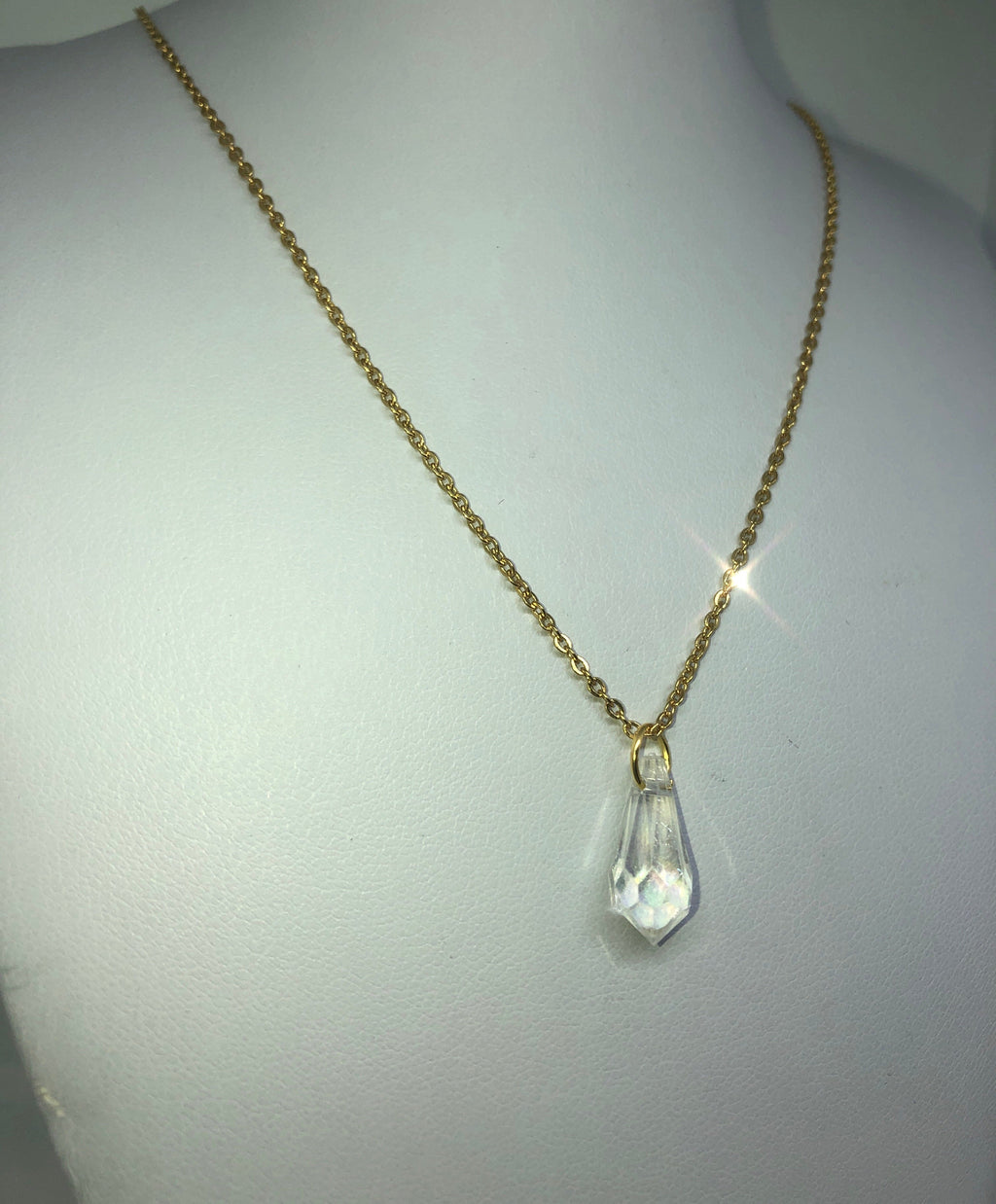 Crystal rain drop necklace