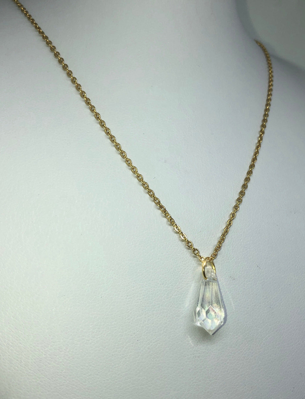 Crystal rain drop necklace