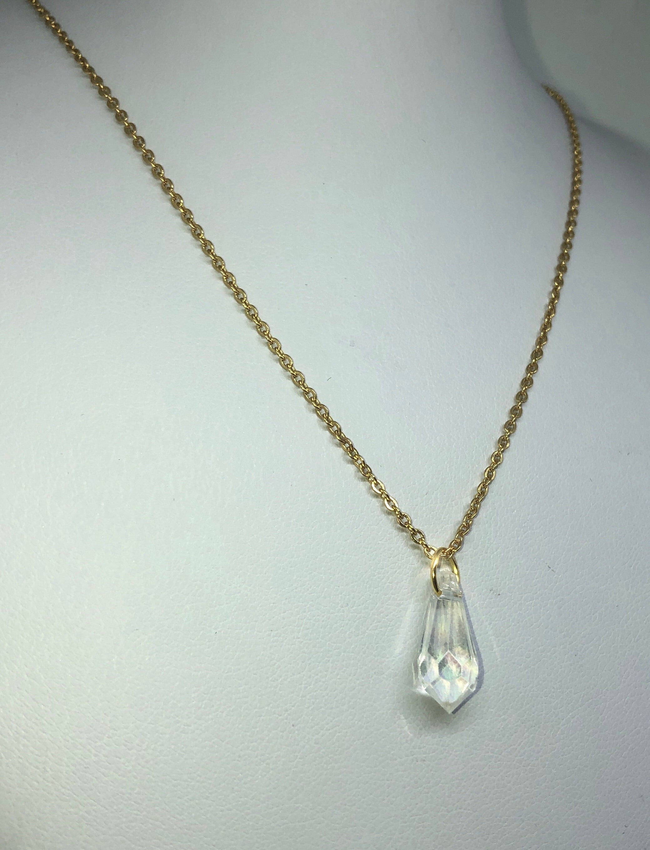Crystal rain drop necklace