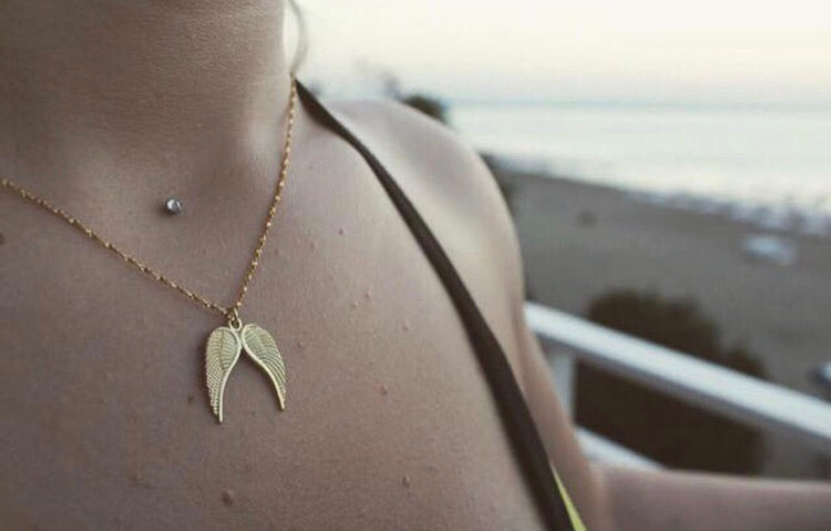 Angel wings necklace