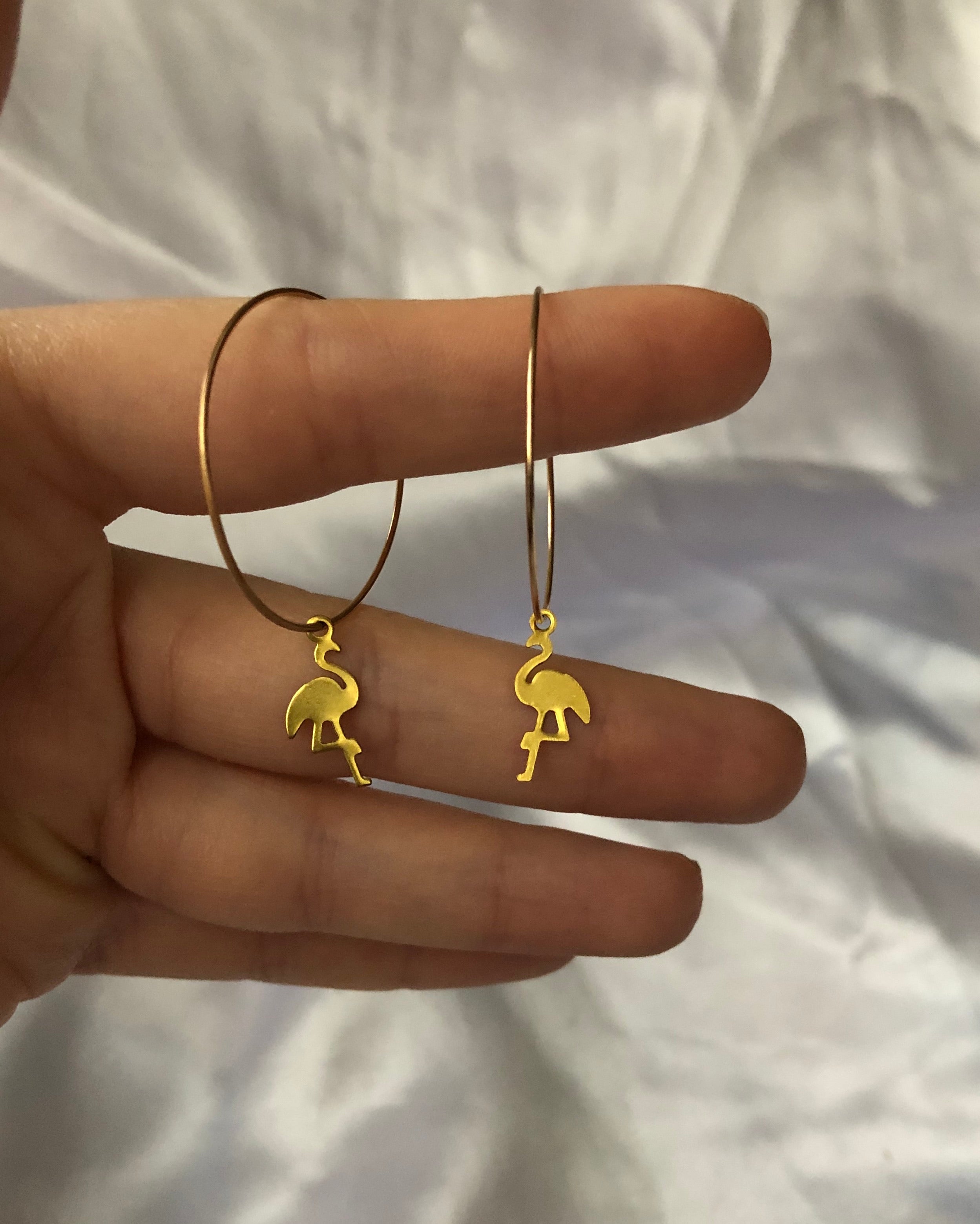 Love key/flamingo pendant hoops Flamingo