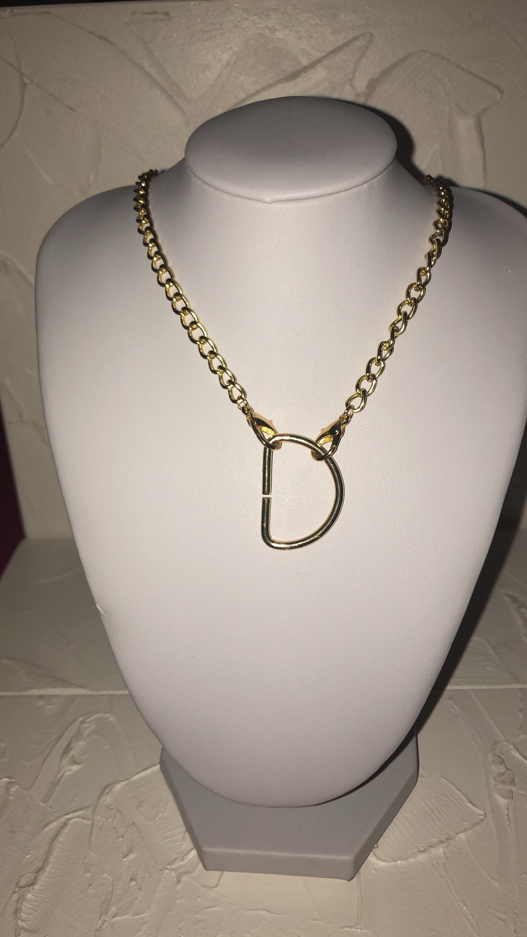D necklace