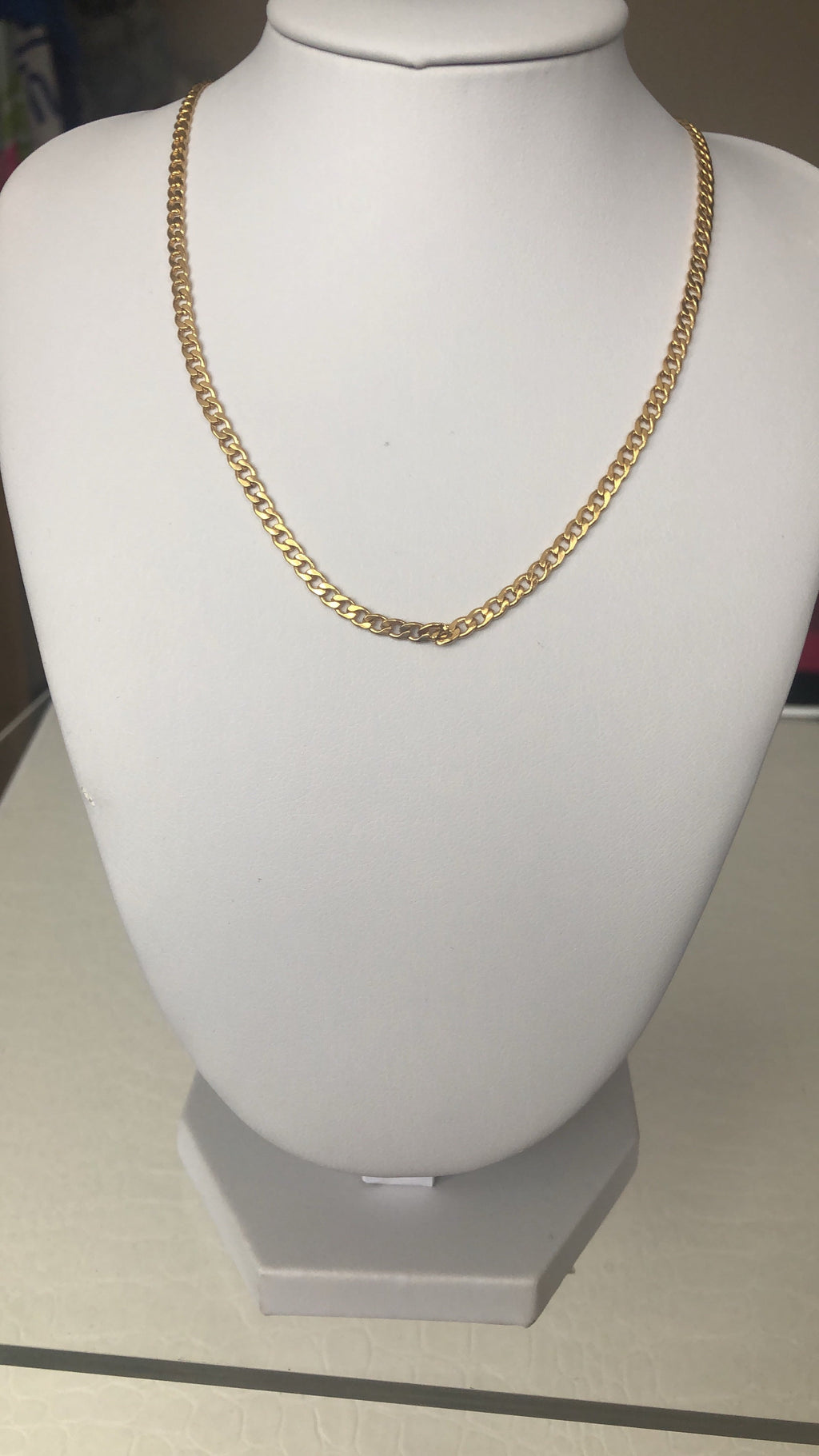 Curb chain