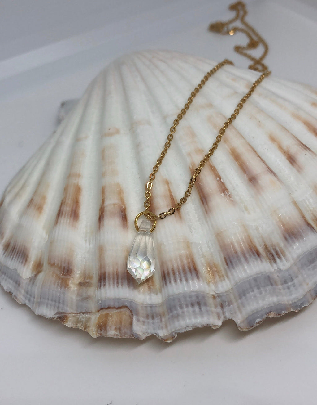 Crystal rain drop necklace