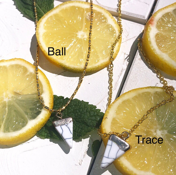Triangle pendant necklace