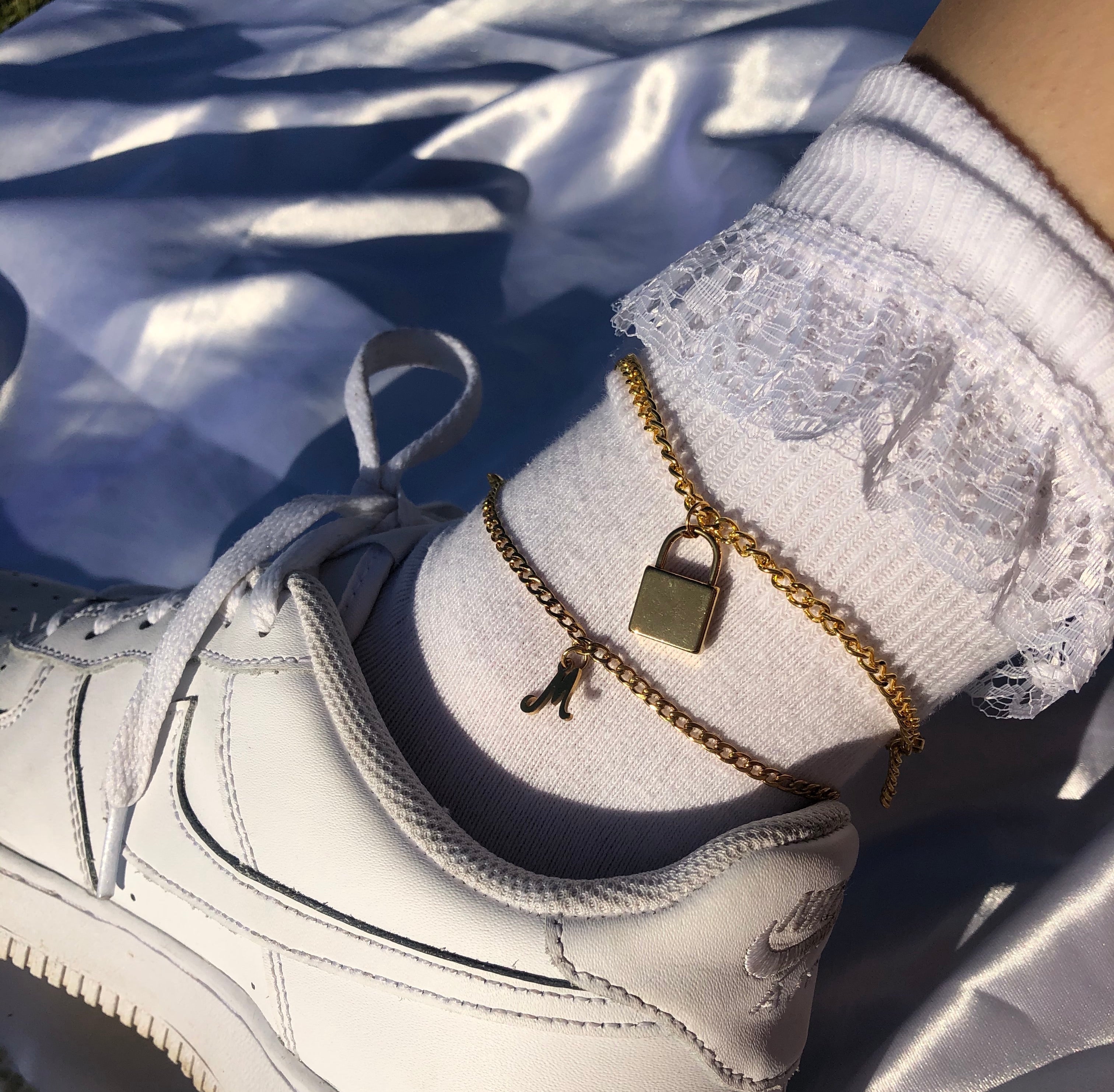 Lock anklet