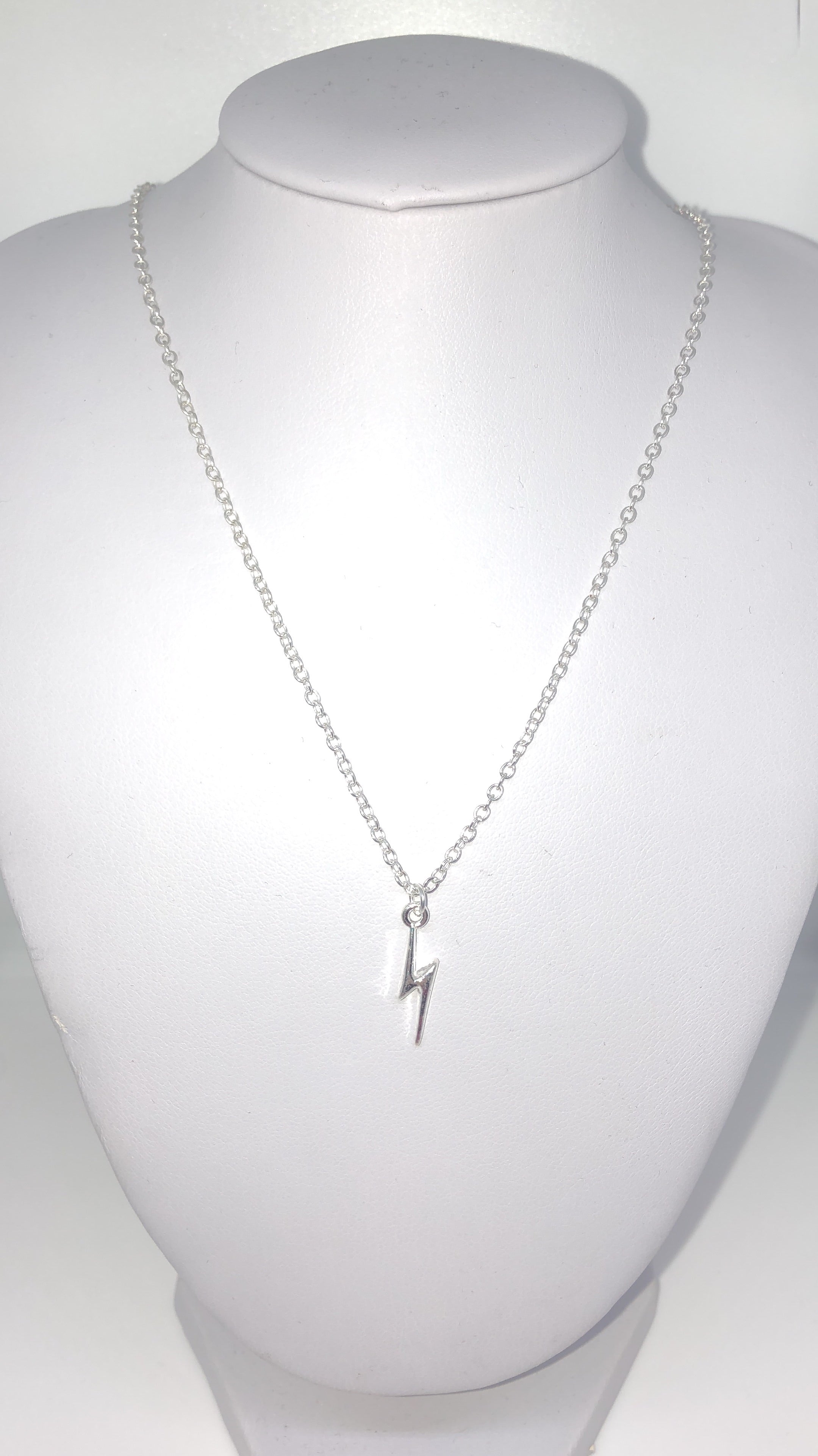 Thunder necklace