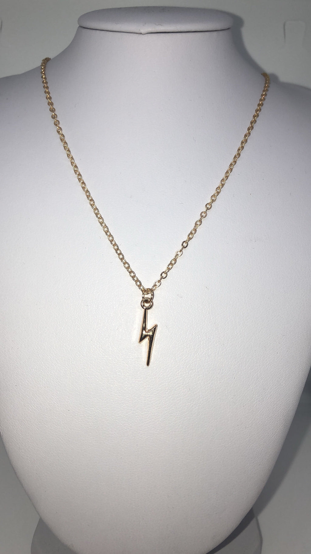 Thunder necklace